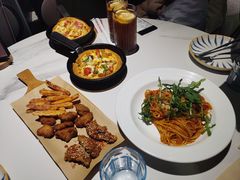 -必胜客(松雷店)