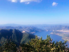 -九鼎铁刹山风景区