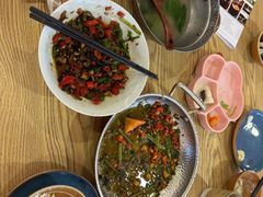 -吃饭皇帝大土家民族菜(正大广场店)