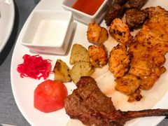 -Efes Turkish & Mediterranean Cuisine 艾菲斯餐厅(陆家嘴店)