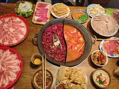 -萍姐火锅·公路夜市(武汉首店)