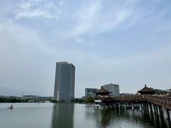 -天津梅江中心皇冠假日酒店