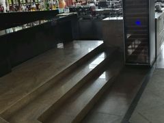 -亚龙湾喜来登·美景台大堂吧