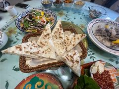 -一个勺子新疆锡伯主题私房菜(红墙巷49号院店)