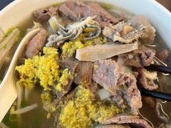 -潮镇老尾牛杂(环城西路店)