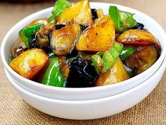 -闯关东东北农家菜(崂山石老人店)