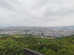 -灵岩山风景区