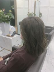 -悦Salon发型设计