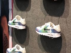 -NIKE上海青浦优选体验店