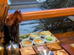 -银米·云南传统过桥米线(双廊黑金冠店)