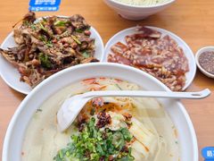 -萍姨抻面馆·鸡架冒菜(清湖店)