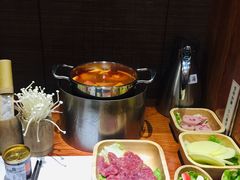 -独食火锅·半米屋台(直营总店)