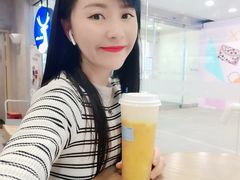 -瑞幸咖啡(凯德龙之梦莘庄店)