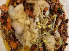 -粤港餐厅(禹州商业广场店)