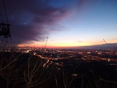 -鬼笑石后山停车场