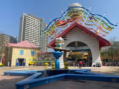 -史努比缤纷世界