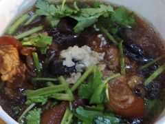 -香山湖家家宴(中山陵店)