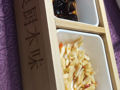 -良厨本味· 老坛剁椒鱼头(深南腾讯店)