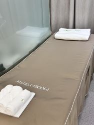 -塑青春&伊肤泉祛痘皮肤管理