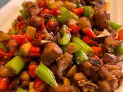 -兔行天下-鸿鹤鲜锅兔(中海国际店)