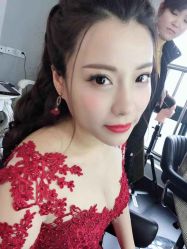-雪莉美妆婚纱馆