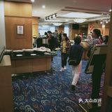 早上大巴车到珠海过关到澳门