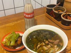 -矮子粉店1985·长沙米粉(湘春路店)