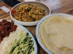 酱炒笨鸡蛋-合合春饼·酱骨·东北菜(潘家园店)