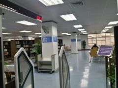 -南山图书馆(常兴路店)