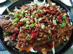 -嘎吧锅私家菜馆(新村十区店)