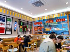 大堂-彩虹站·香港烧腊茶餐厅