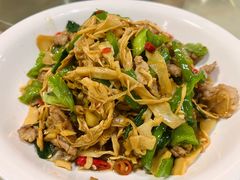 -湖北土菜馆(卧龙阁店)