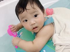 -小鸭先知婴幼儿游泳馆