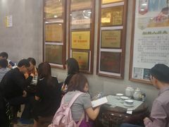 等位区-仁信老铺(华盖路店)