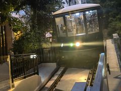 -山顶缆车