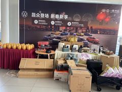 -交运起申一汽大众4S店(内江路店)