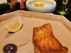 香煎三文鱼-澳珀食堂