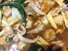 -极有家小鱼小鸡石锅煲(佳兆业店)