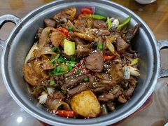 炕锅羊肉-青海名吃尕张娃非遗烤肉(海湖总店)