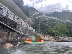 -平江沱龙峡漂流