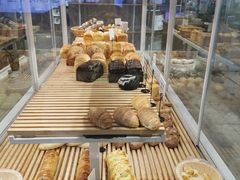 -焙丽拾光(麦凯乐直营店)