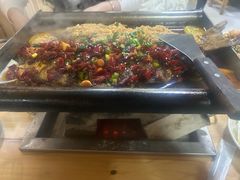 -宏兴烤鱼山庄(宣恩总店)