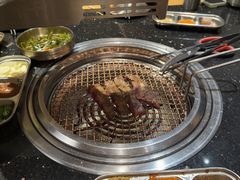 -韩烧牛中牛·甄选黑牛烤肉(黑金店)