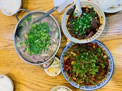 -杨三娘跷脚牛肉(羊子山西路店)