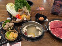 -呷哺呷哺 小火锅 (浦东新欧尚超市店)