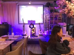 -樱花里音乐餐吧·牛扒椰子鸡(东圃店)