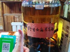 -果松木炭酸菜铜火锅·外婆参鸡汤