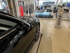 -成都华星名仕奥迪4S店(龙潭寺店)