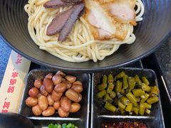 -勝记粉库桂林米粉非遗传承(西街店)