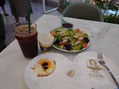 -丽莎沙拉轻食餐厅(国贸店)